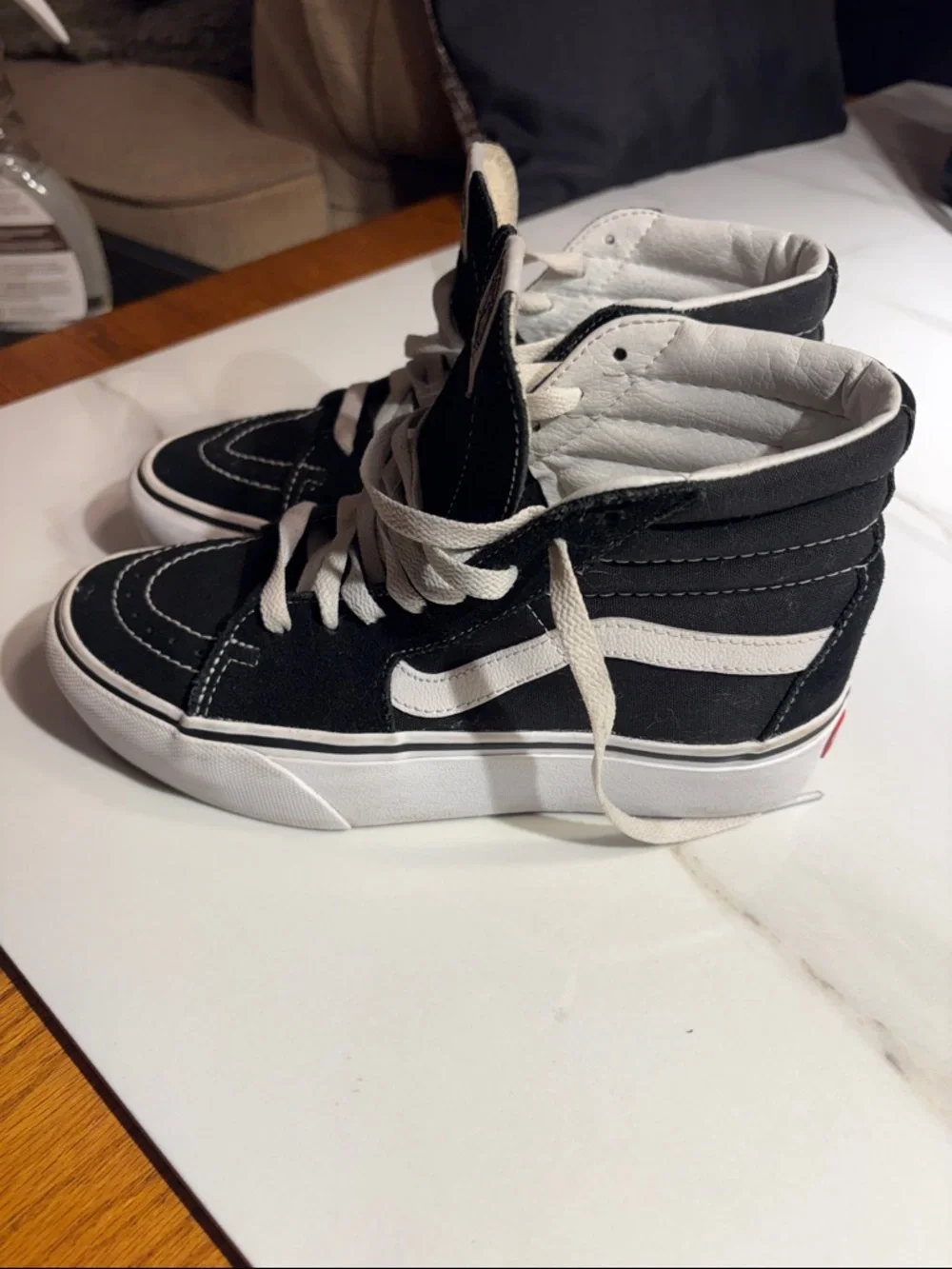 Vans Kids Black and White High-Top Skate Sneakers size 7.0 us woman - Picture 2 of 7